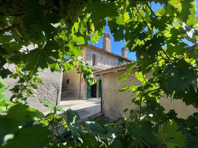 Villa Indipendente in vendita a Cenerente, Umbria