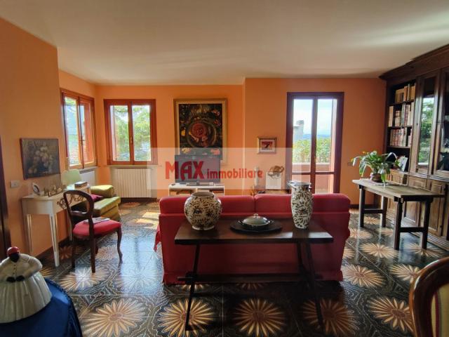 Villa Indipendente in vendita a Cattabrighe, Marche