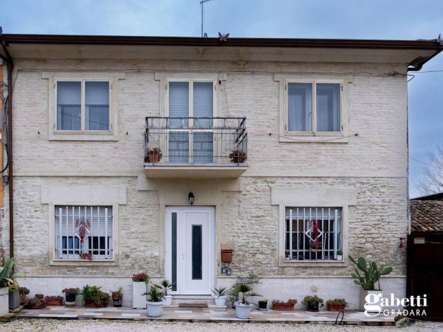 Villa Indipendente in vendita a Marche, Pesaro E Urbino