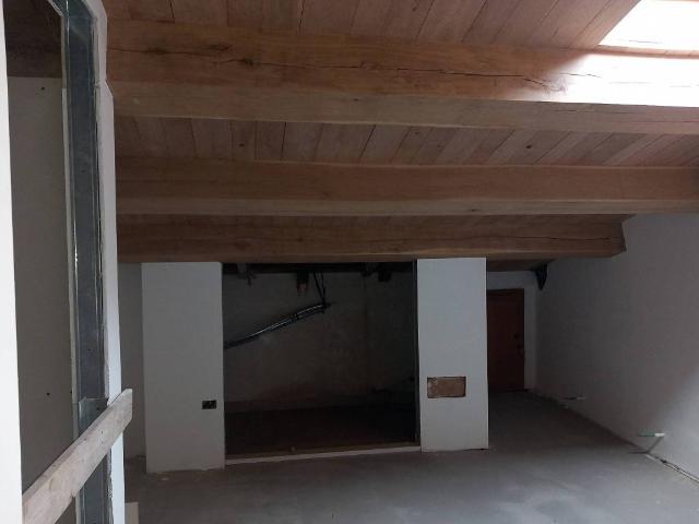 Villa Indipendente in vendita a Centro Storico, Marche