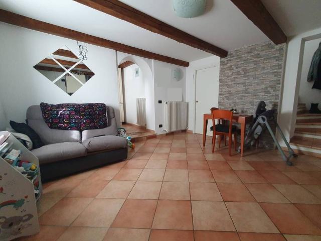 Villa Indipendente in vendita a Vismara, Pesaro