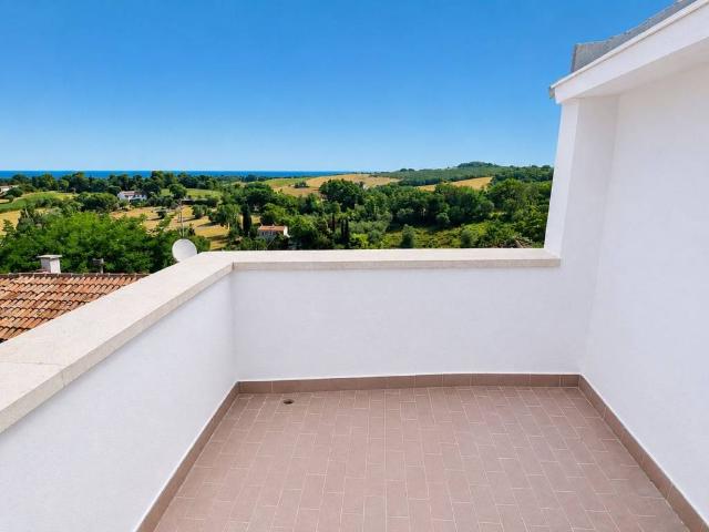 Villa Indipendente in vendita a Marche, Pesaro E Urbino