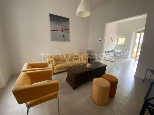 Villa Indipendente in vendita a Centro Storico, Marche