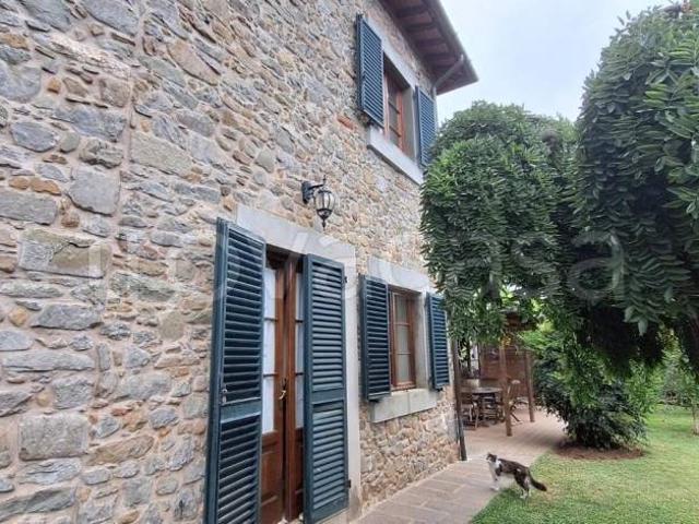 Villa Indipendente in vendita a Unione dei comuni Media Valle del Serchio, Pescaglia