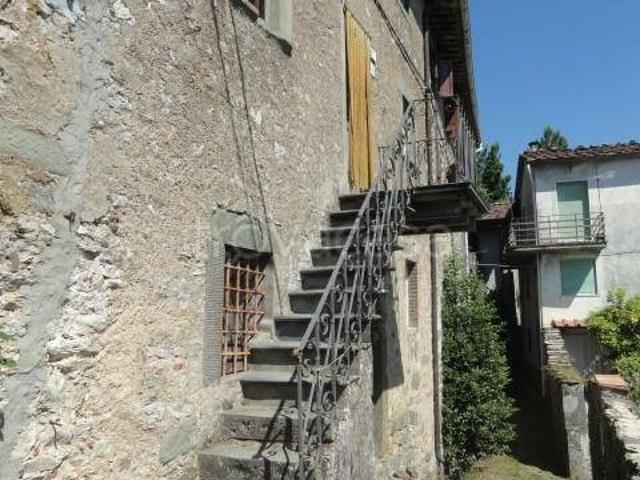 Villa Indipendente in vendita a Unione dei comuni Media Valle del Serchio, Pescaglia