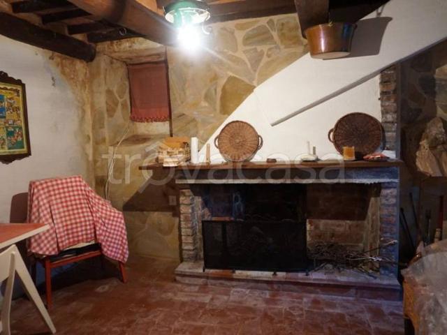 Villa Indipendente in vendita a Unione dei comuni Media Valle del Serchio, Pescaglia
