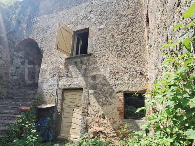 Villa Indipendente in vendita a Unione dei comuni Media Valle del Serchio, Pescaglia