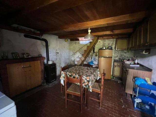 Villa Indipendente in vendita a Unione dei comuni Media Valle del Serchio, Pescaglia