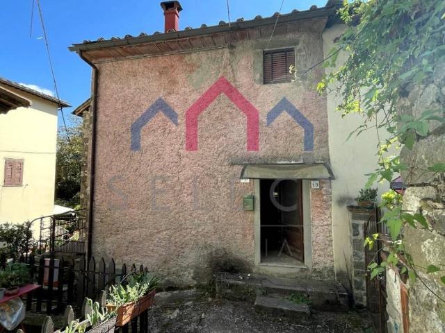 Villa Indipendente in vendita a Unione dei comuni Media Valle del Serchio, Pescaglia