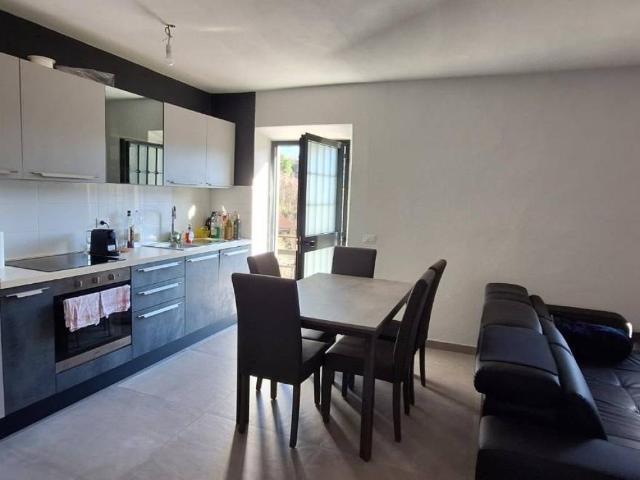 Villa Indipendente in vendita a Unione dei comuni Media Valle del Serchio, Pescaglia