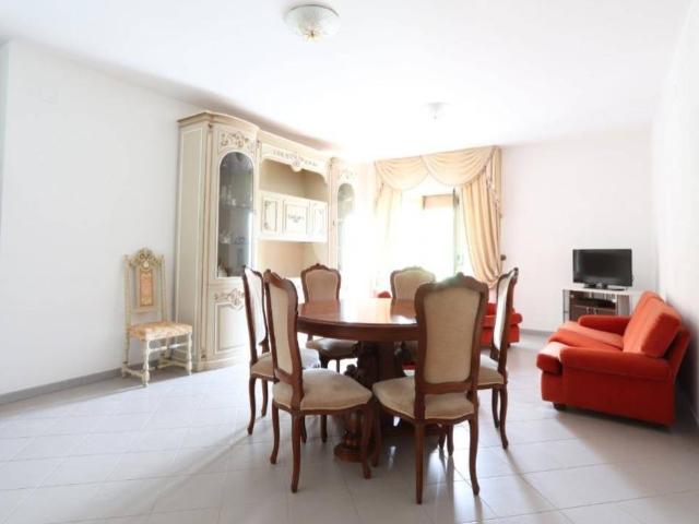 Villa Indipendente in vendita a C.da Colle Cervone, Pescara