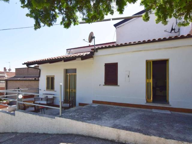 Villa Indipendente in vendita a Pescara Colli, Pescara