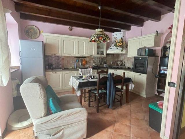 Villa Indipendente in vendita a Pescate, Lecco