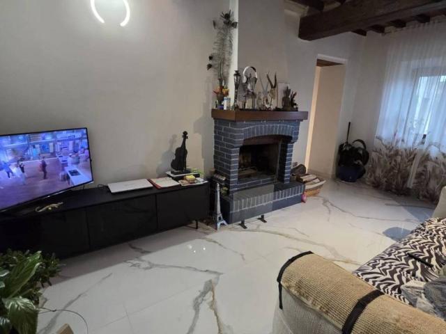 Villa Indipendente in vendita a Molinaccio, Uzzano E Castello