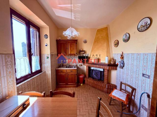Villa Indipendente in vendita a Ponte di Sorana, Uzzano E Castello