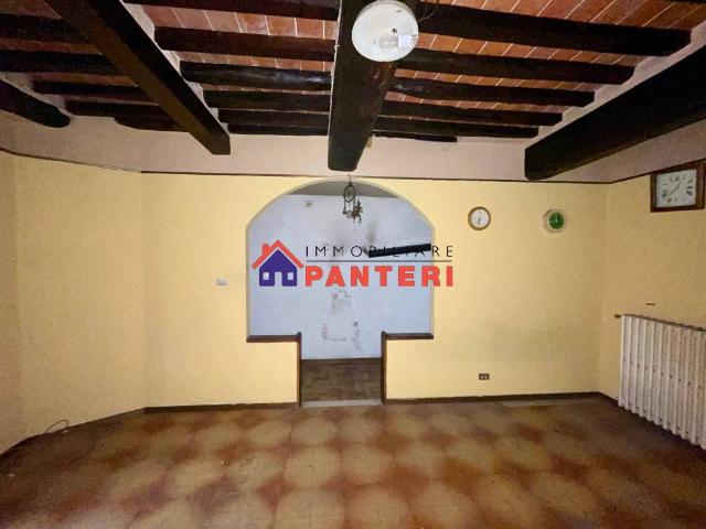 Villa Indipendente in vendita a Collecchio, Pescia