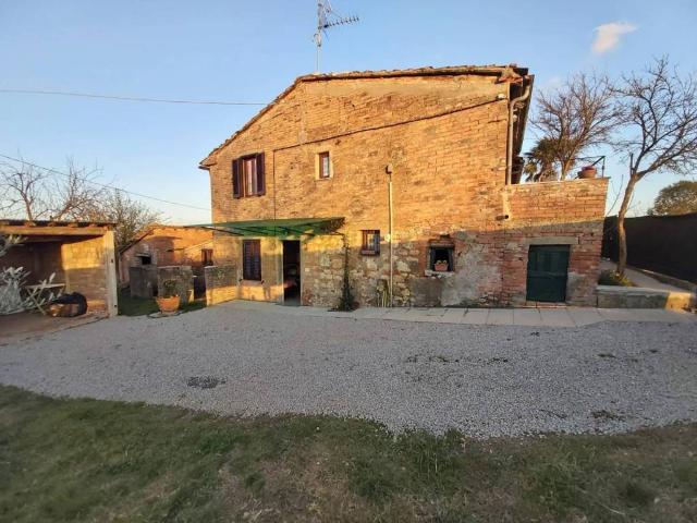 Villa Indipendente in vendita a Chiusi Città, Toscana