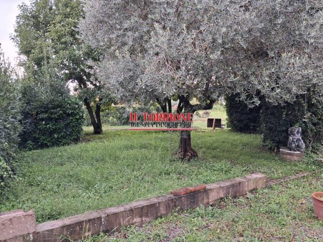 Villa Indipendente in vendita a Uzzano E Castello, Pistoia
