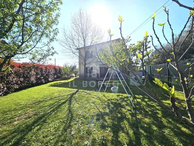 Villa Indipendente in vendita a Uzzano E Castello, Pistoia