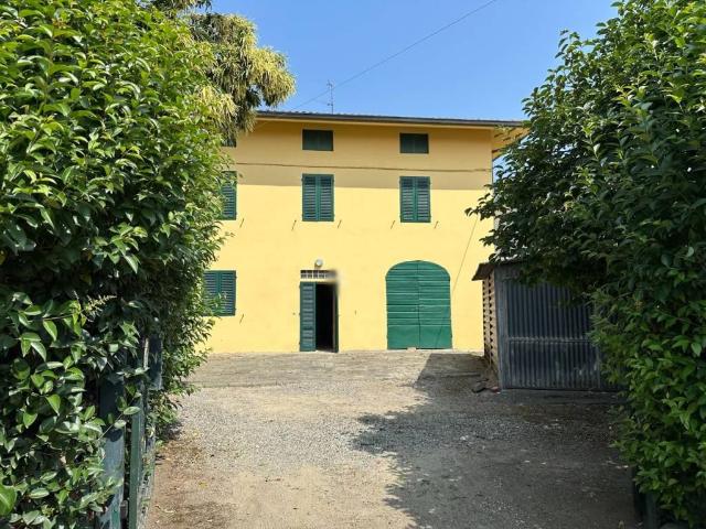 Villa Indipendente in vendita a Uzzano E Castello, Pistoia
