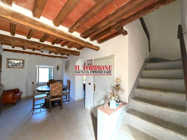 Villa Indipendente in vendita a Castelvecchio, Pescia