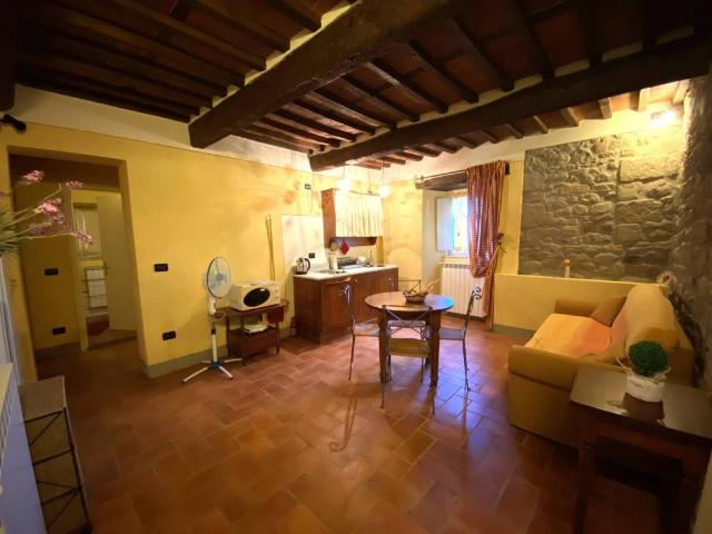 Villa Indipendente in vendita a Castelvecchio, Uzzano E Castello