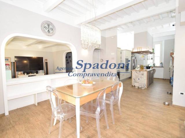 Villa Indipendente in vendita a Santa Margherita, Uzzano E Castello