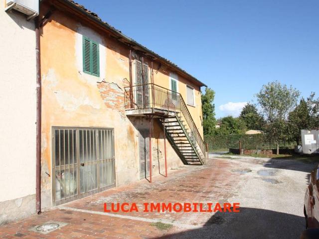Villa Indipendente in vendita a Chiodo, Uzzano E Castello