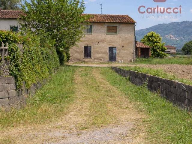 Villa Indipendente in vendita a Uzzano E Castello, Toscana