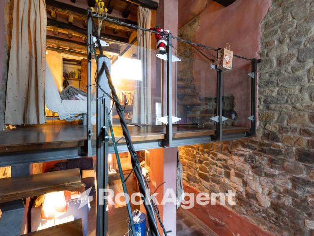 Villa Indipendente in vendita a Collecchio, Pescia