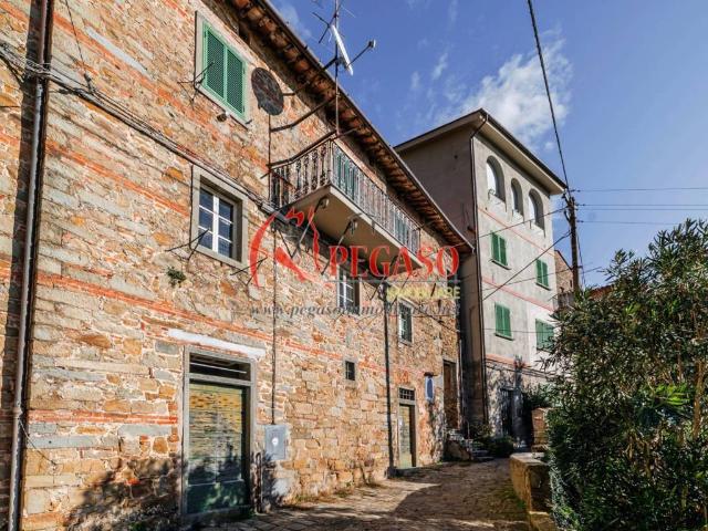 Villa Indipendente in vendita a Castelvecchio, Uzzano E Castello