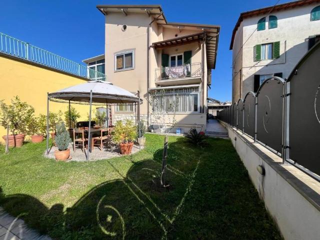 Villa Indipendente in vendita a Uzzano E Castello, Toscana