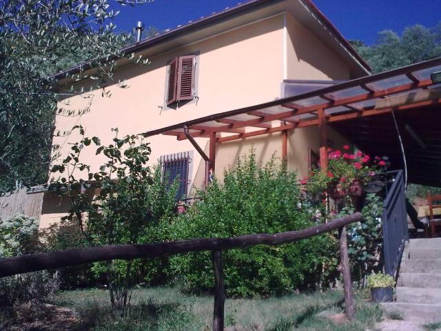 Villa Indipendente in vendita a Ponte di Sorana, Uzzano E Castello