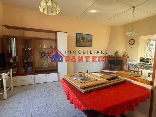 Villa Indipendente in vendita a Ricciano, Uzzano E Castello