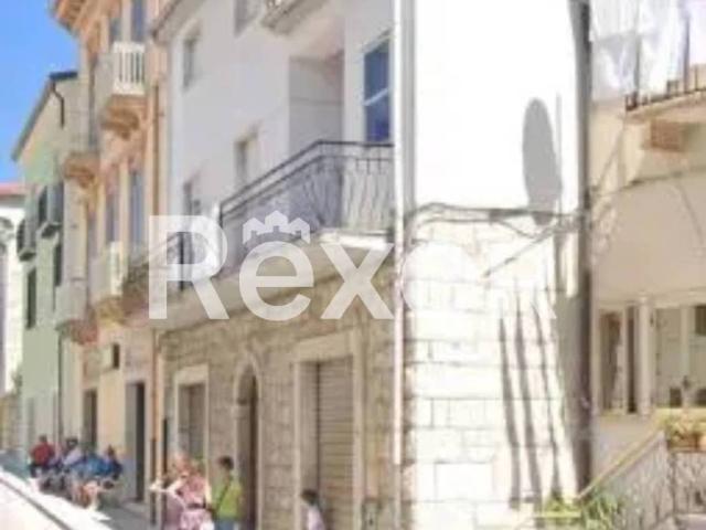 Villa Indipendente in vendita a Pescolanciano, Isernia