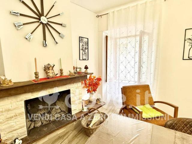 Villa Indipendente in vendita a Pescorocchiano, Lazio
