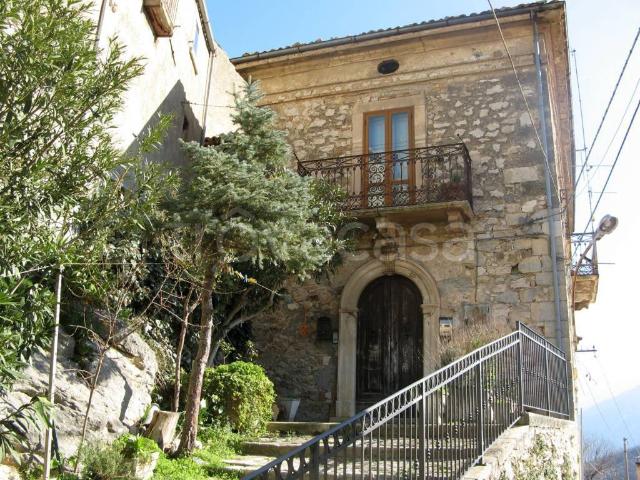 Villa Indipendente in vendita a Pescosansonesco Vecchio, Pescosansonesco