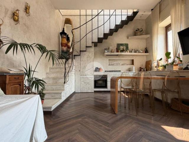 Villa Indipendente in vendita a Pessano Con Bornago, Lombardia