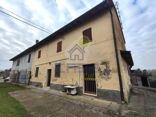 Villa Indipendente in vendita a Pessina Cremonese, Lombardia