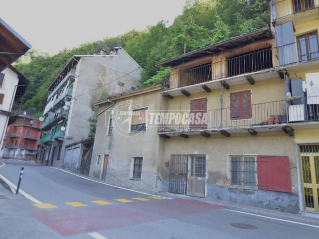 Villa Indipendente in vendita a Unione Montana di Comuni delle Valli di Lanzo, Ceronda e Casternone, Piemonte