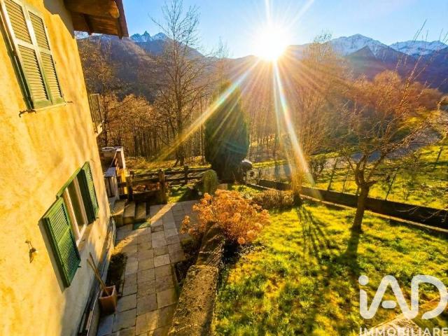 Villa Indipendente in vendita a Unione Montana di Comuni delle Valli di Lanzo, Ceronda e Casternone, Piemonte