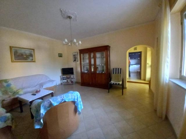 Villa Indipendente in vendita a Petacciato, Molise