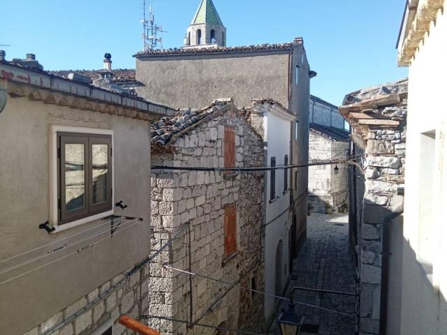 Villa Indipendente in vendita a Petrella Tifernina, Molise