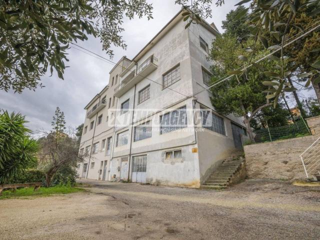 Villa Indipendente in vendita a Marche, Macerata