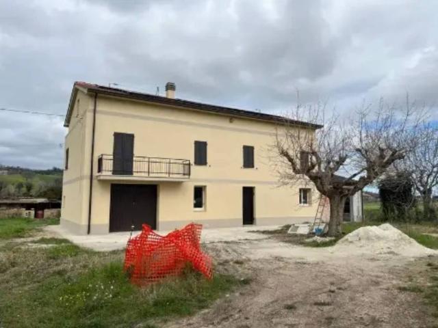 Villa Indipendente in vendita a Marche, Macerata