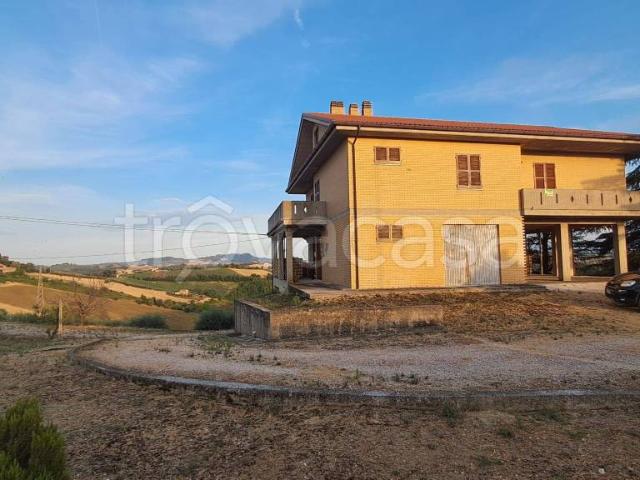 Villa Indipendente in vendita a Marche, Fermo