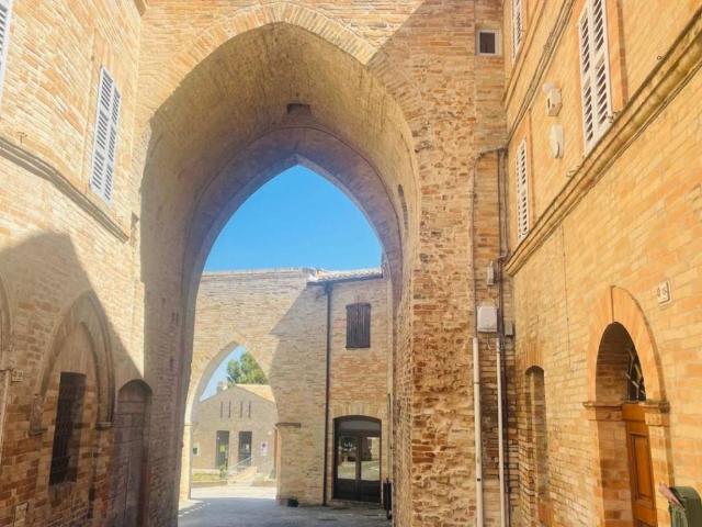 Villa Indipendente in vendita a Marche, Fermo