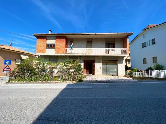 Villa Indipendente in vendita a Marche, Fermo