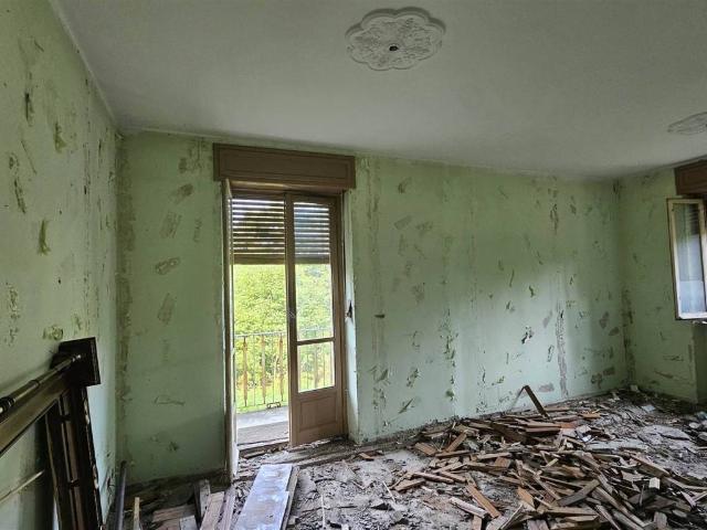 Villa Indipendente in vendita a Piemonte, Biella
