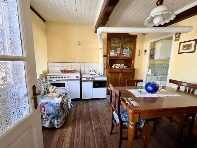 Villa Indipendente in vendita a Piemonte, Biella